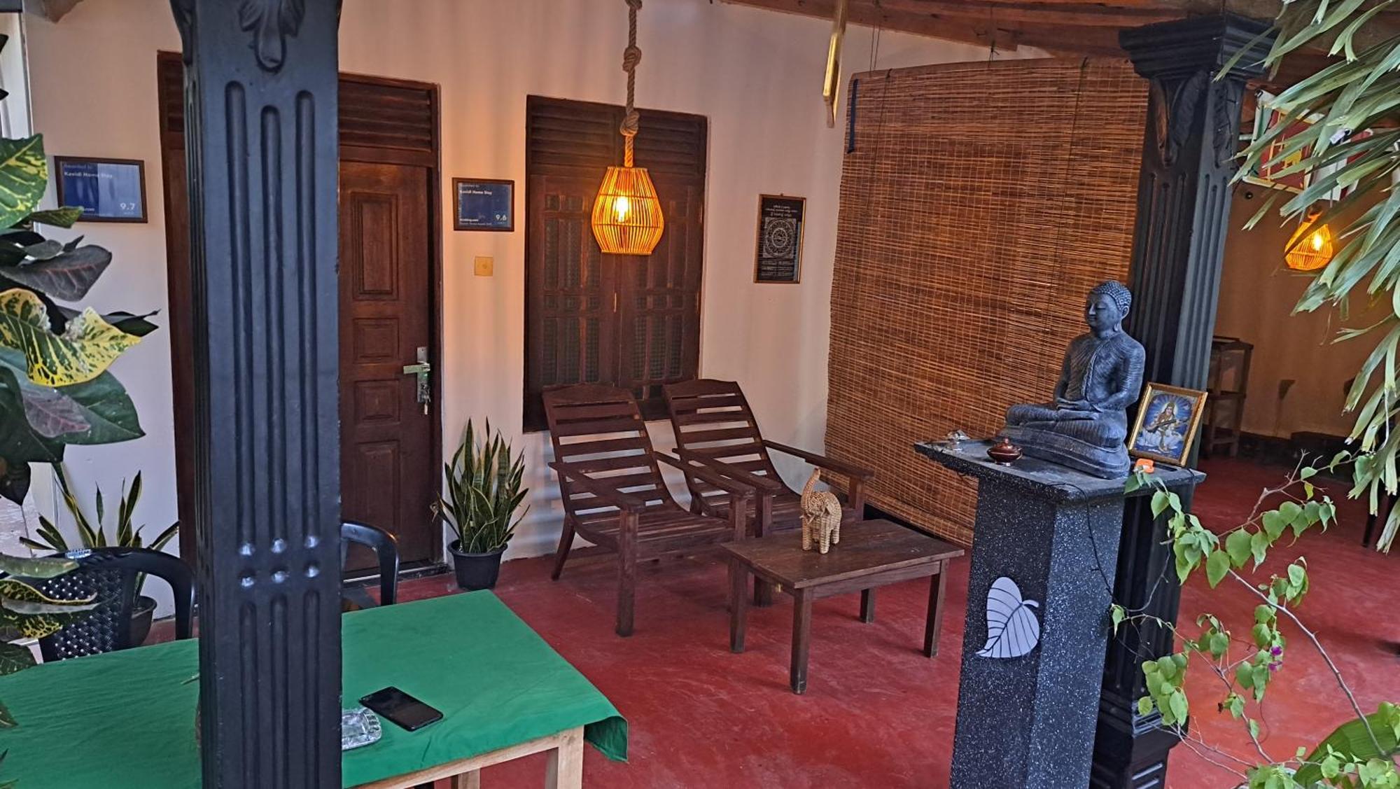 Kavidi Villa Home Stay Tangalle Exterior photo